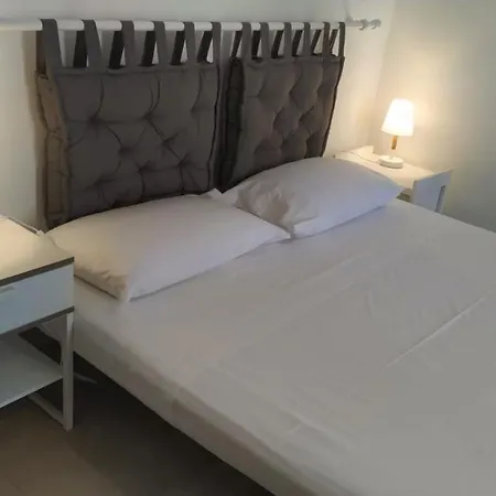 Confortevole Vicino Al Centro *